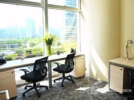 Regus | Beijing, Lei Shing Hong Plaza