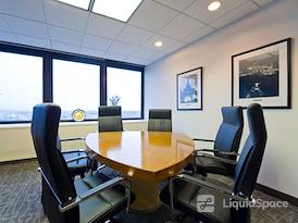 Regus | One Gateway