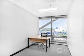 Regus || Galleria Sherman Oaks