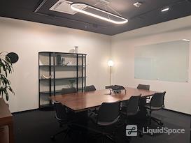 Industrious - 3090 Bristol Street