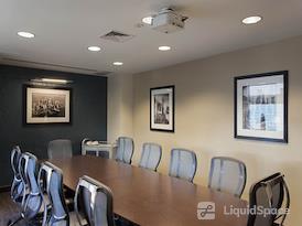 Regus | NY, New York City - Chrysler Building