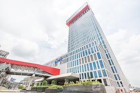Regus | Bangkok, Bhiraj Tower At Bitec