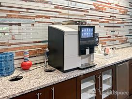 Regus | Crossways Blvd