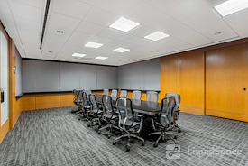 Regus || 580 California