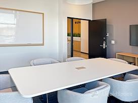 SPACES | BC, Surrey - The Professional Center