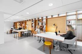 SPACES  | Rotterdam, Rotterdam (Hofplein)