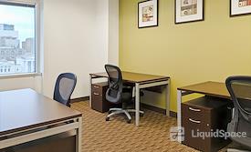 Regus | Sun Trust Center Downtown