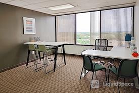 Regus | Colonnade