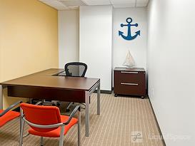 Regus | Vero Beach ‚Äì Miracle Mile Plaza