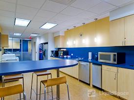 Regus | 150 Motor Parkway