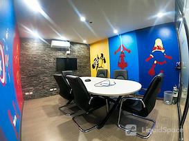 Regus | St. George Square