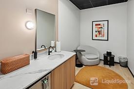 Indy by Industrious - Met Square