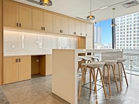 Regus | Wuhan, Optics Valley Transportation Building