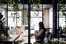 CreativeCubes.Co - Hawthorn