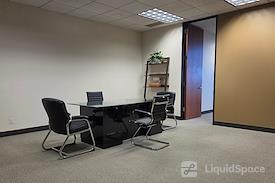 Private Offices • Coworking Spaces • Hybrid Offices 🏢