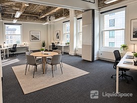 Regus | CA, Oakland - 1212 Broadway