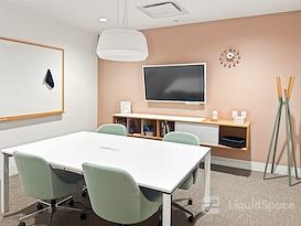 SPACES | Miami - Spaces CocoWalk