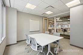 Flexday Suites - 1 North Franklin