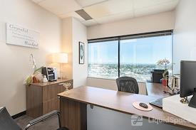 (HBP) Huntington Beach Plaza