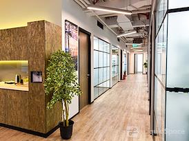 Regus | Dubai, DWTC District