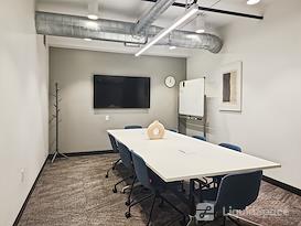 Regus | FL, Jacksonville - Laura St