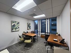 Carr Workplaces - Embarcadero Center