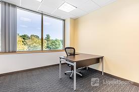 Regus | Eagleview Corporate Center