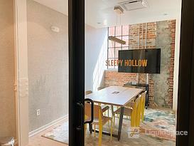 Common Desk - Wilmington