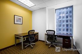 Regus | Americas Tower