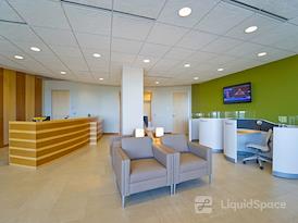 Regus | Park Bank Plaza