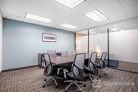 Regus || Frisco Square