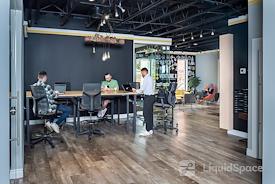 Venture X | Sherwoodtowne