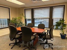 BusinessWise (Law & Finance Building)