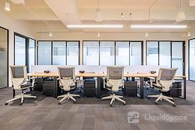 Expansive - Atlanta Perimeter Center