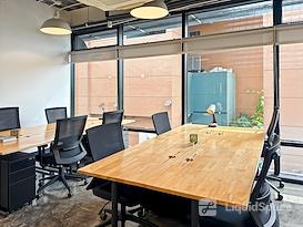 SPACES | Bangkok, Suthi Building