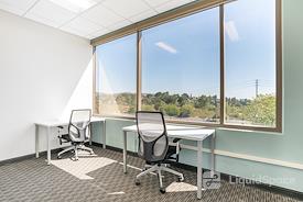 Regus || Russell Ranch