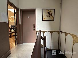 19 West 26th Street Professional Suites