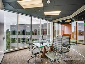 Lucid Private Offices | The Woodlands