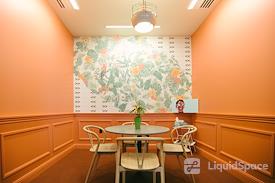 WeWork | 200 Spectrum Center