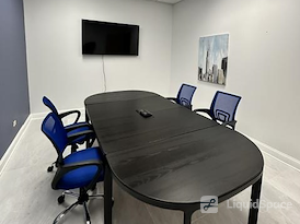 Office Evolution - Roselle