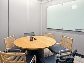 SPACES | Bangkok, Suthi Building