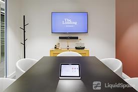 Spacemade - The Landing