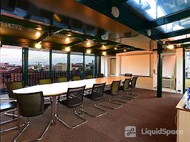 Signature | Milan, Torre Velasca