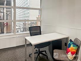 SPACES | NY, New York - Met Tower