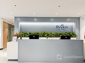 Regus | Makati, Victoria de Makati