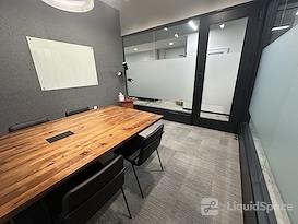 560 Flex by Cummins Station