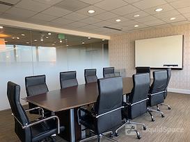 Regus | Indianapolis - W 86th St.