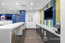 Regus | Bloor and Yonge