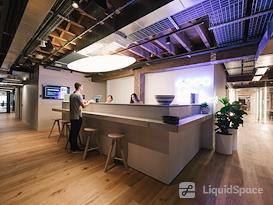 WeWork | 100 Harris St