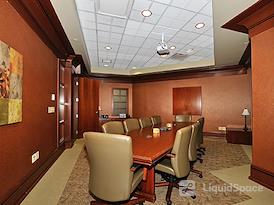 Regus | River Crossing at Keystone (Office Suites Plus)